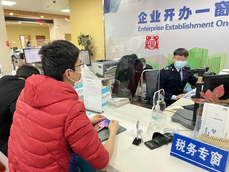 學雷鋒 齊抗疫 | 坪山稅務勇擔使命抗疫情，商標代理顯擔當